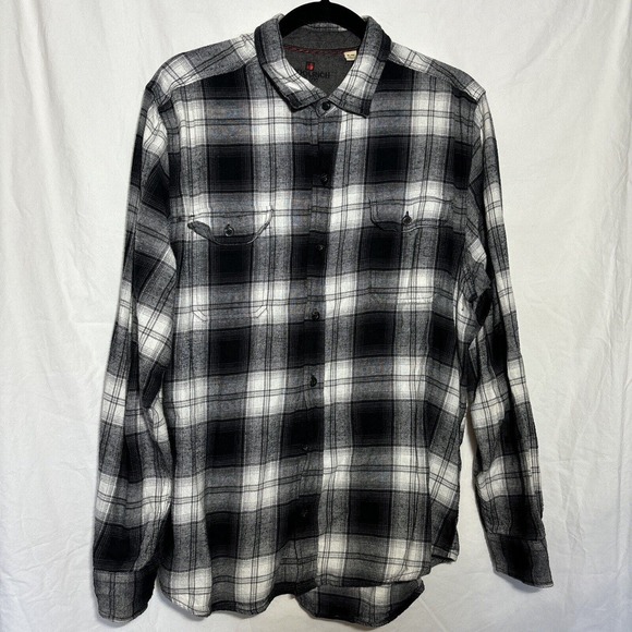 Woolrich Men’s Button Up Shirt Black Plaid Long Sleeves XL EUC L13 - Picture 1 of 3